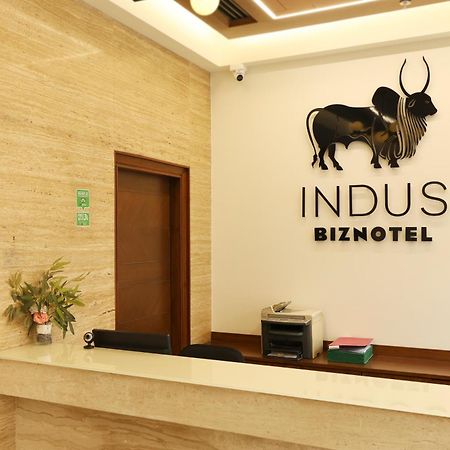Indus Biznotel New Delhi Extérieur photo